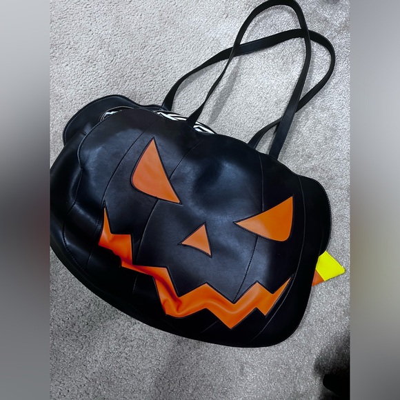 Halloween Jackolantern Tote - Picture 7 of 9